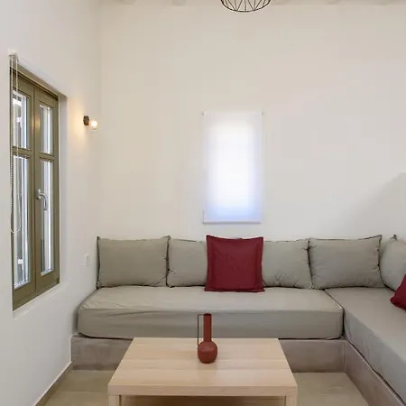 Holiday home Araklos I *