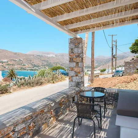 Araklos I Holiday home *